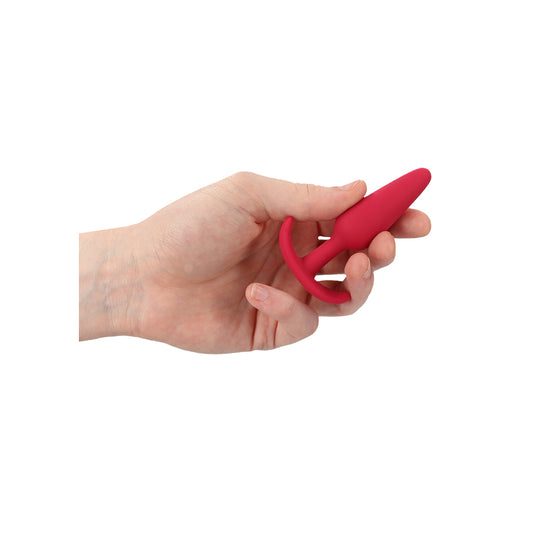 Shots Toys beginner's red slim butt plug, a smooth and discreet anal toy.