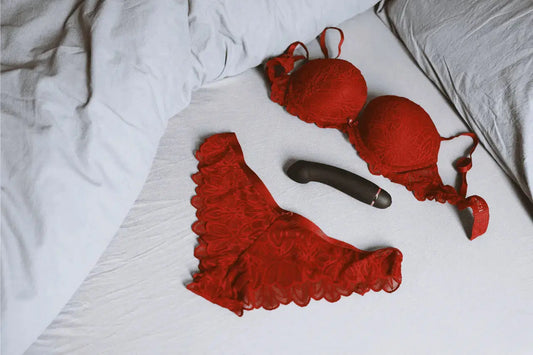 Image of the Best Sex Toys for Women and Red Lingerie.
