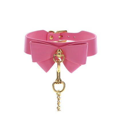 A Malibu bow collar and matching leash from Taboom, a stylish set for your dog.