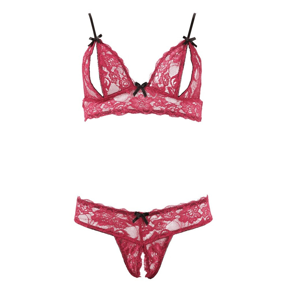 Cottelli bra set: open cup bra and crotchless knickers in black lace.