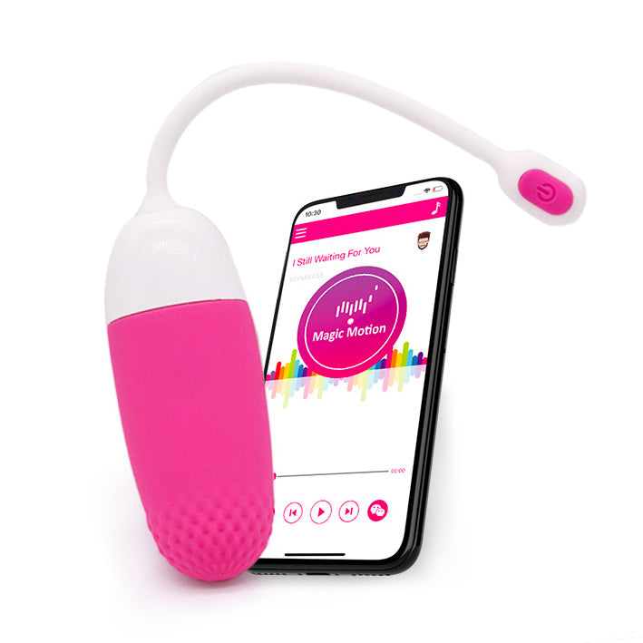 Remote-controlled clitoral vibrator in purple, designed for intimate pleasure and exploration. Small and discreet.