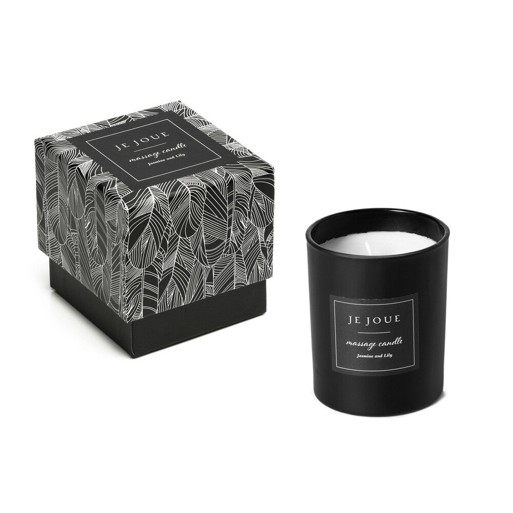 Je Joue jasmine and lily massage candle in an elegant glass jar, perfect for a relaxing bath and massage.