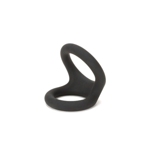 Close-up of a red silicone ring from Prowler, featuring a triple O design, sporty style.