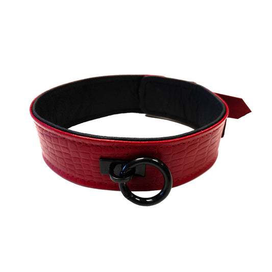 Rouge Garments collar in black and burgundy croc-print leather for a stylish look.