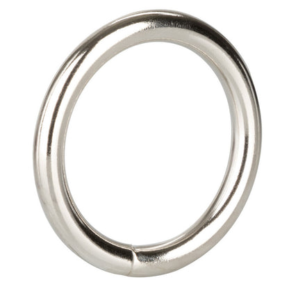 Silver-coloured cock ring in a medium size, a love ring for added pleasure and support.