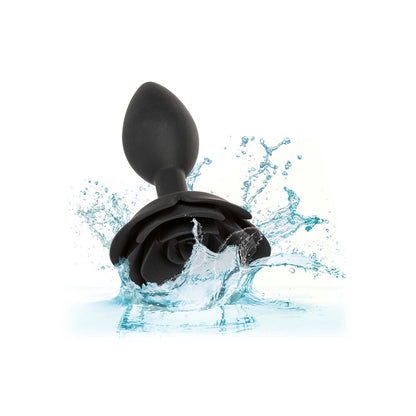 Large, rose-shaped anal plug in a deep crimson colour, smooth finish, for pleasure play.
