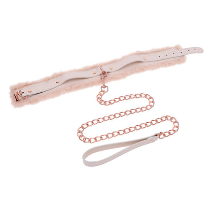 Sportsheets sex and mischief fur collar and leash set, perfect for playful nights in.